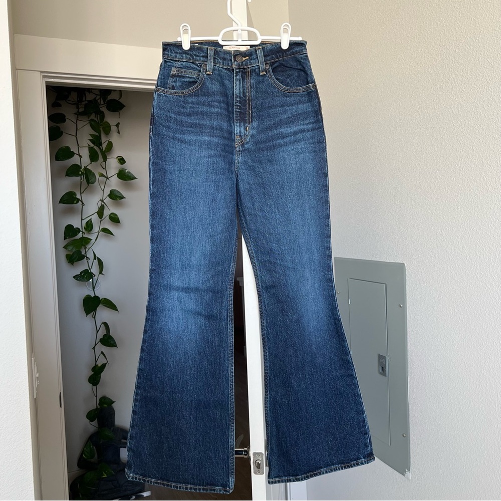 Levi’s 70s High Flare